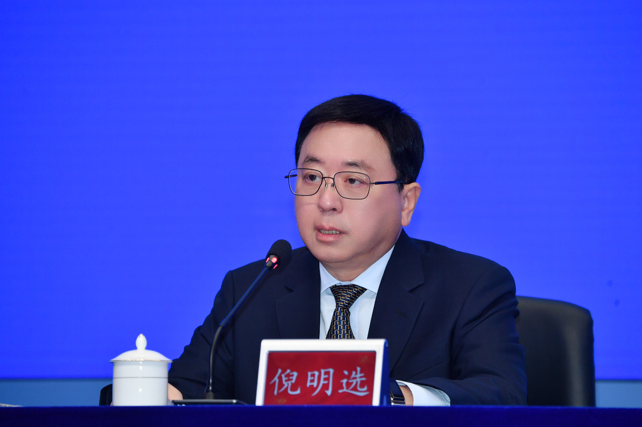 港科大（廣州）校長倪明選教授表示本年度接到3,000多份報讀申請。
