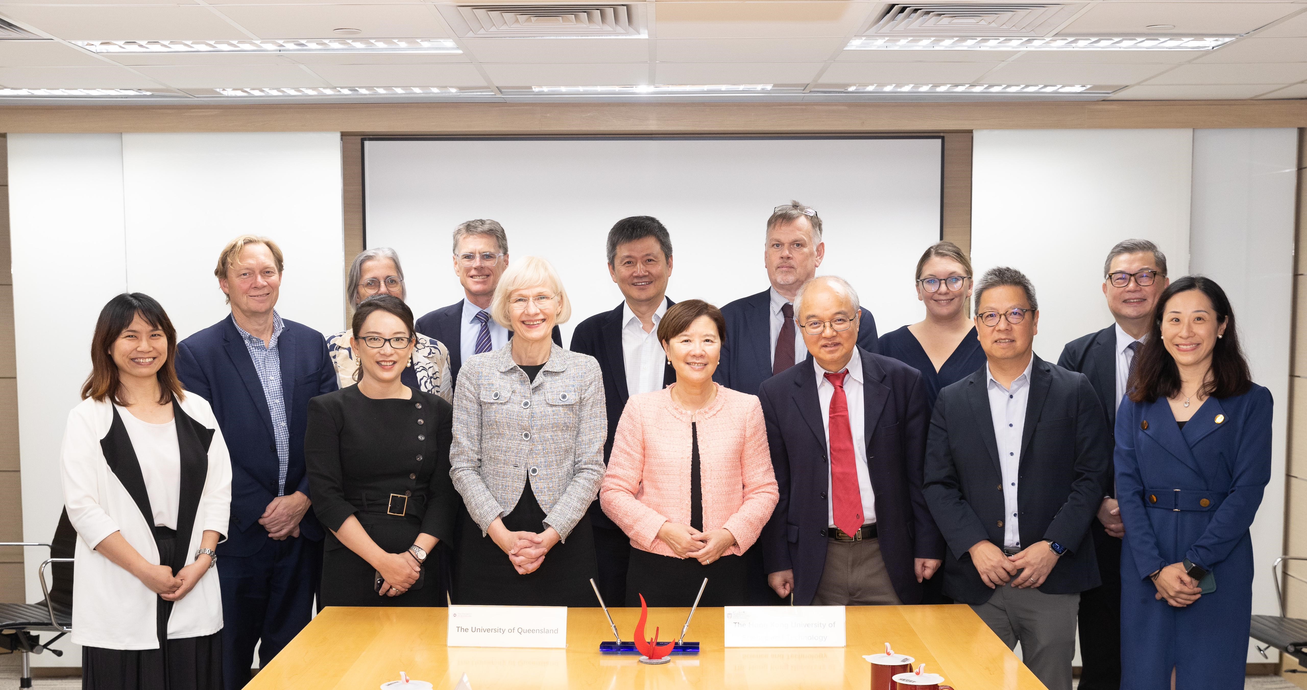 A group photo of HKUST team and the University of Queensland team.