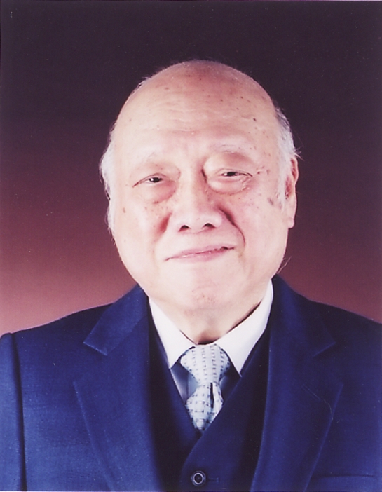 陈 瑞 球 博 士	