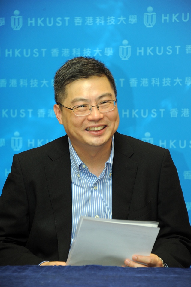  Prof Kar-yan Tam saying that the Summer Institute helps the senior secondary school students to identify their areas of interest.
