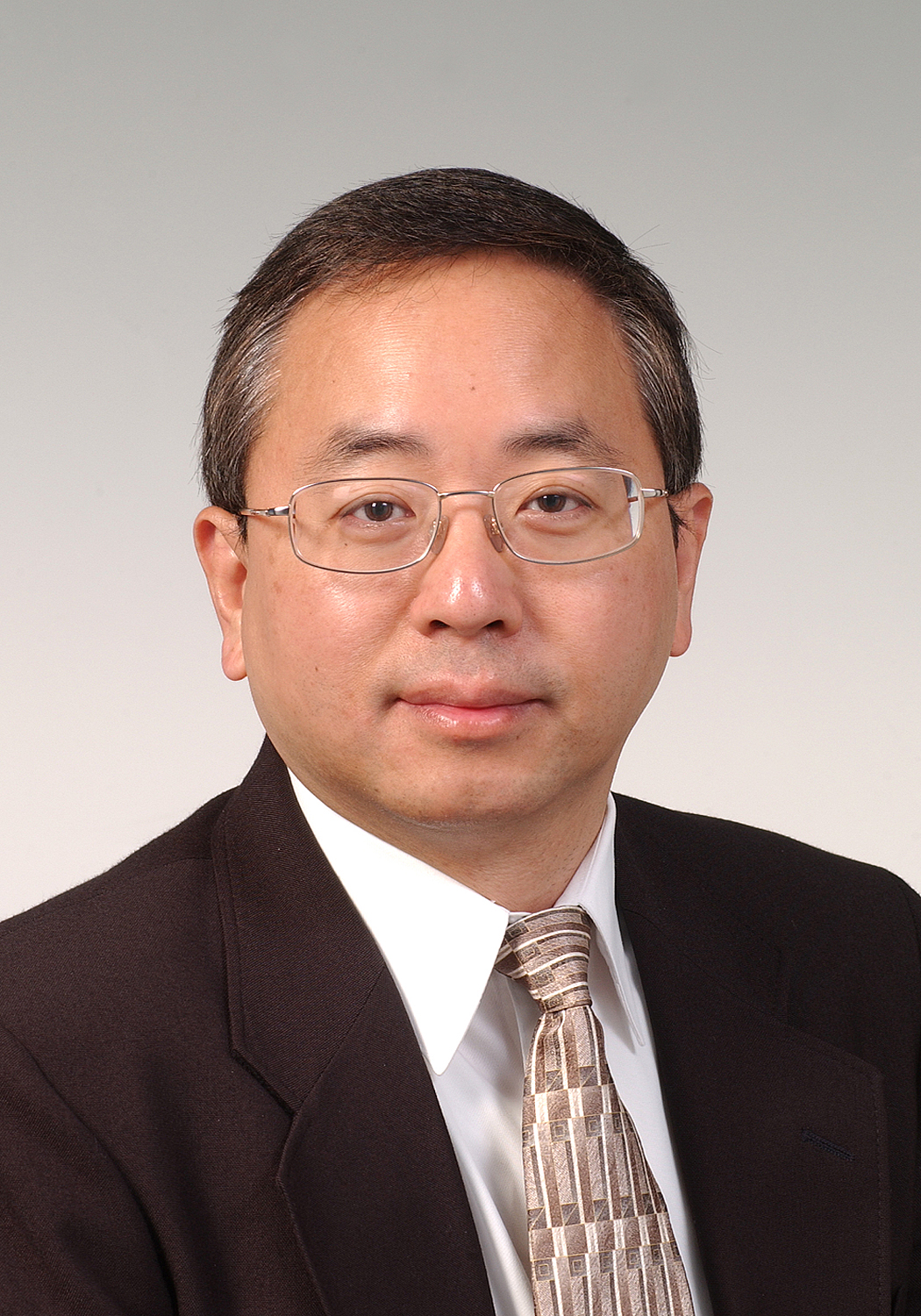 倪 明 选 教 授	