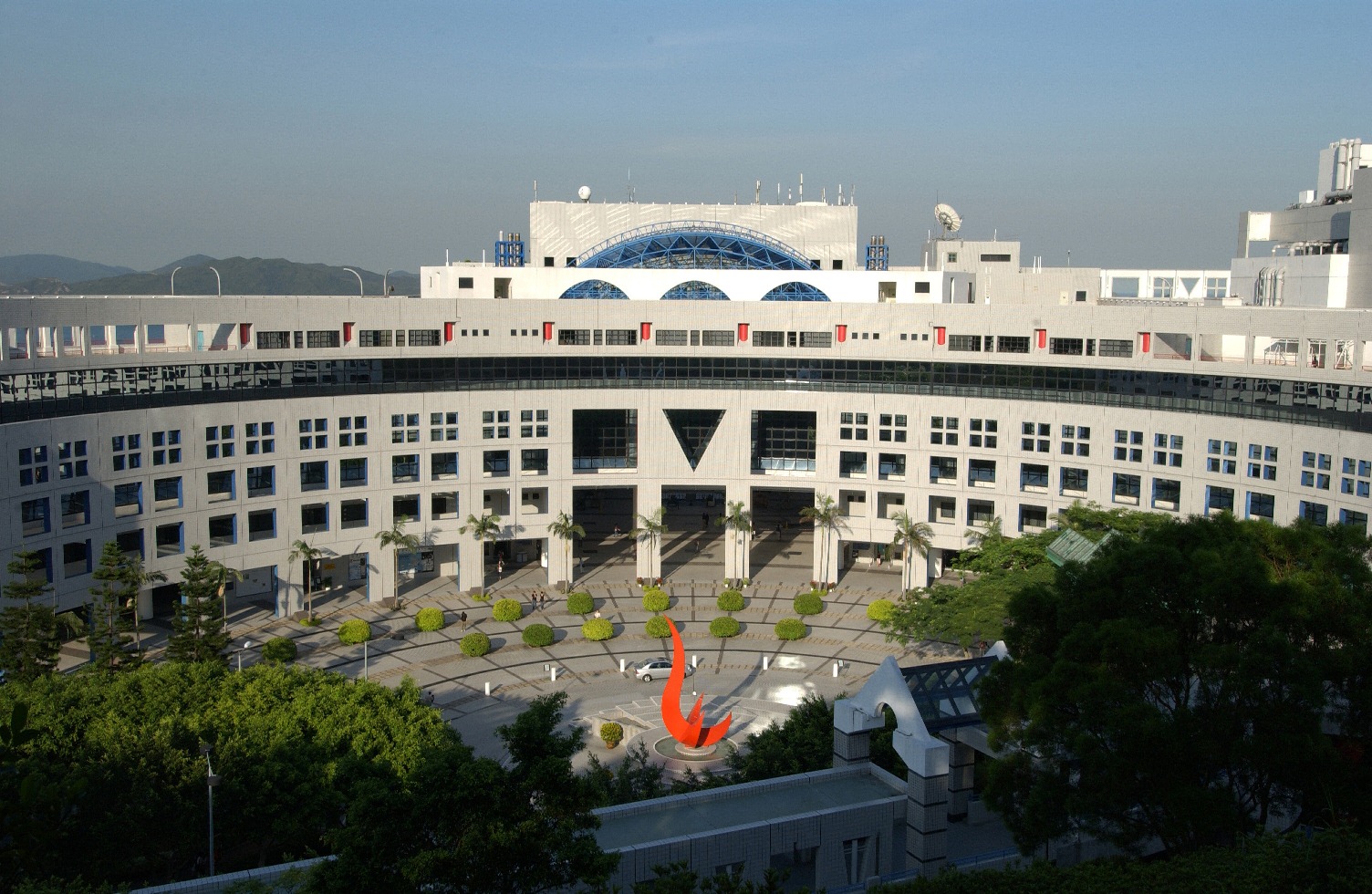  香港科技大学