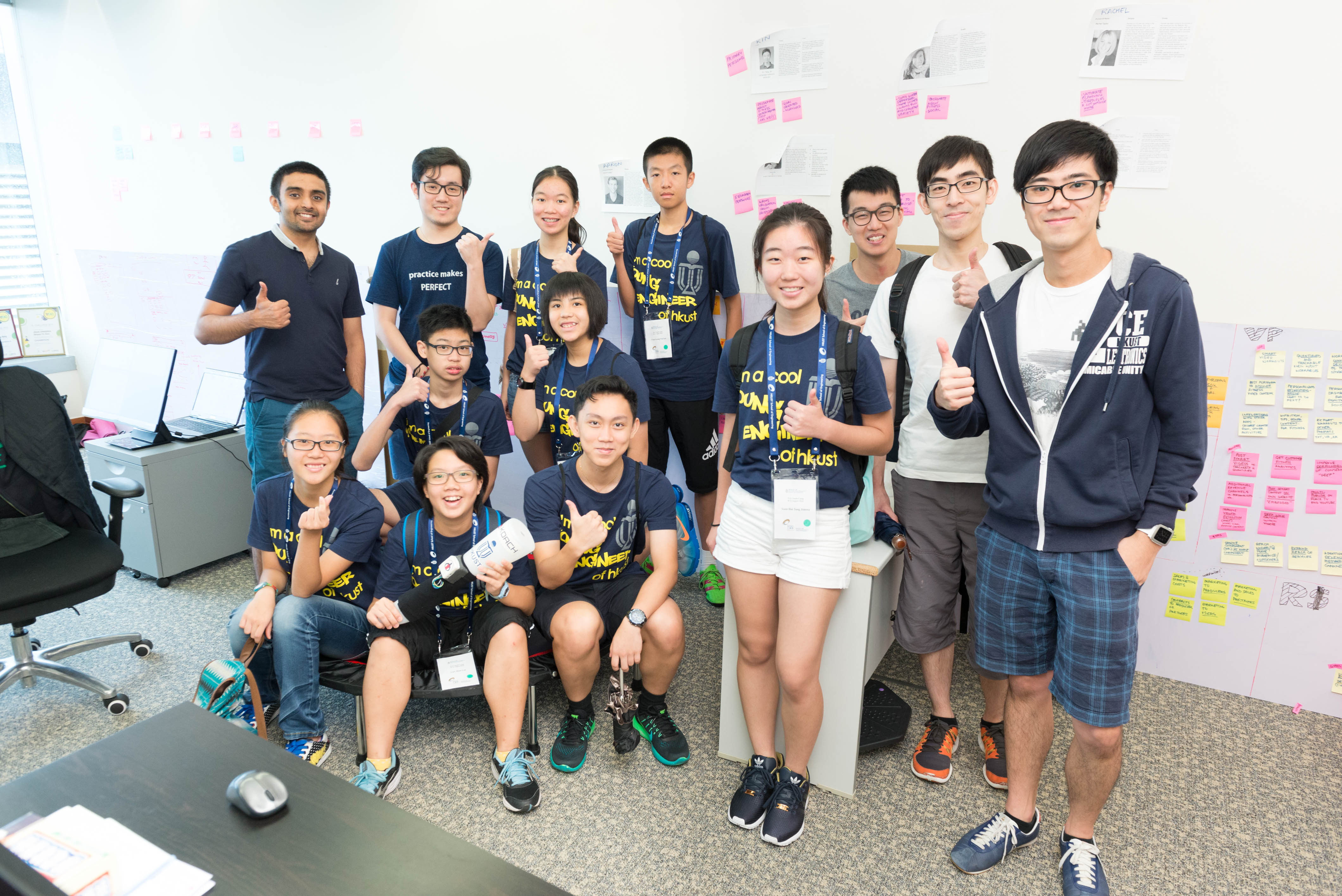  同学到科学园参观由科大科技领导及创业哲学硕士课程同学所成立的初创企业。