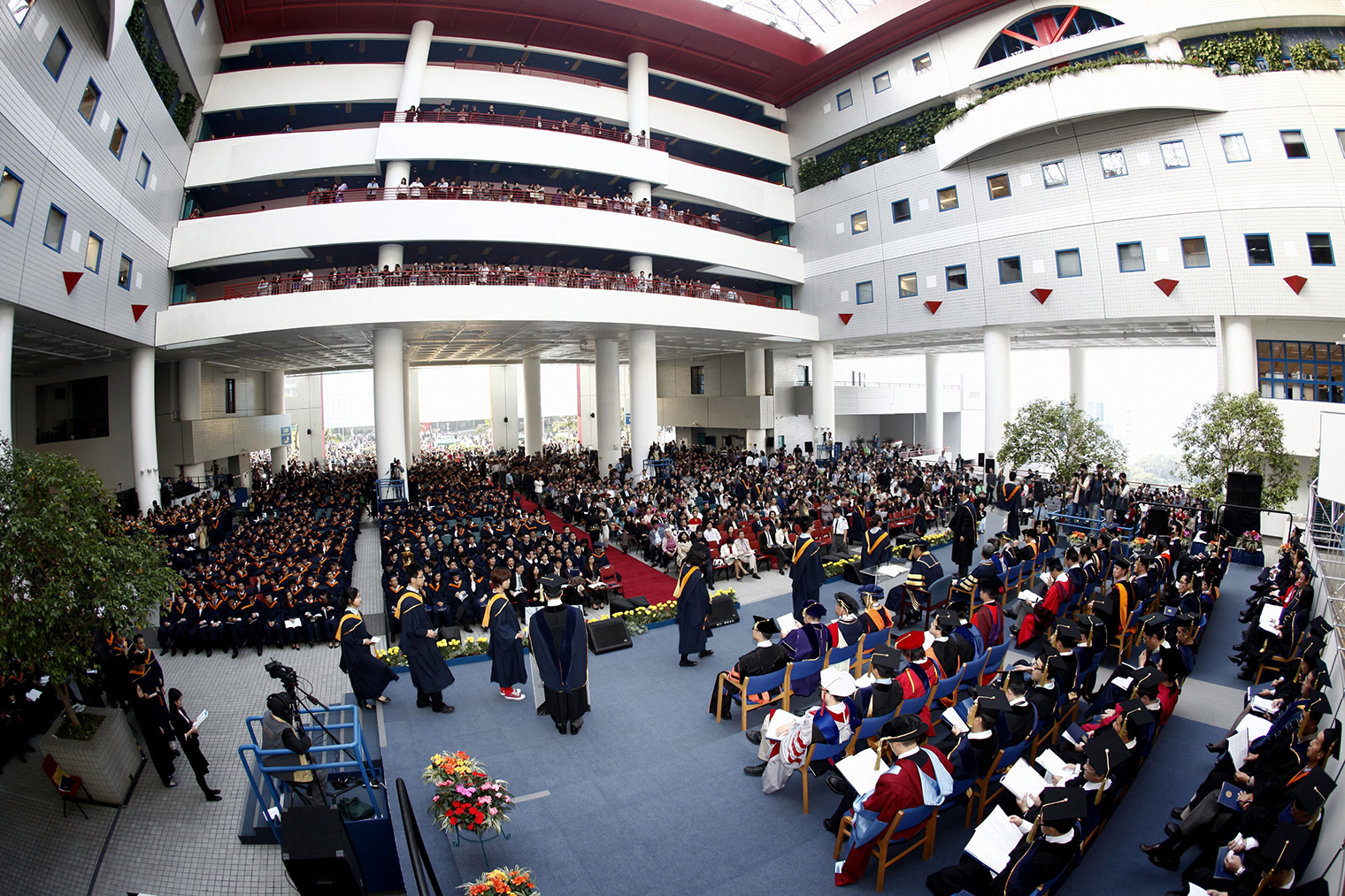 HKUST Ranked First in Greater China, Top 20 in World, in 2013 Global Graduate Employability Rankings