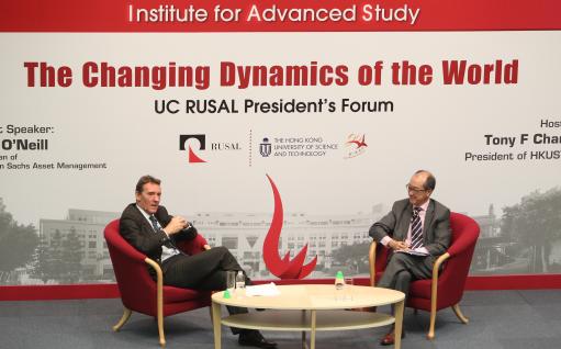 (Left) Dr Jim O’Neill and Prof Tony F Chan analyzing the changing dynamics of the world with an enthusiastic response