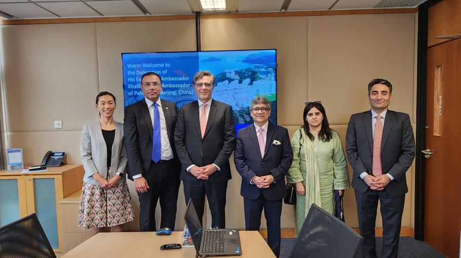 HKUST Connects with the Ambassador of the Islamic Republic of Pakistan to China for Student Diversity