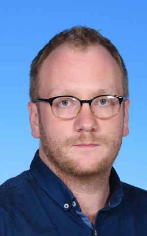 Prof. Stuart GIETEL-BASTEN